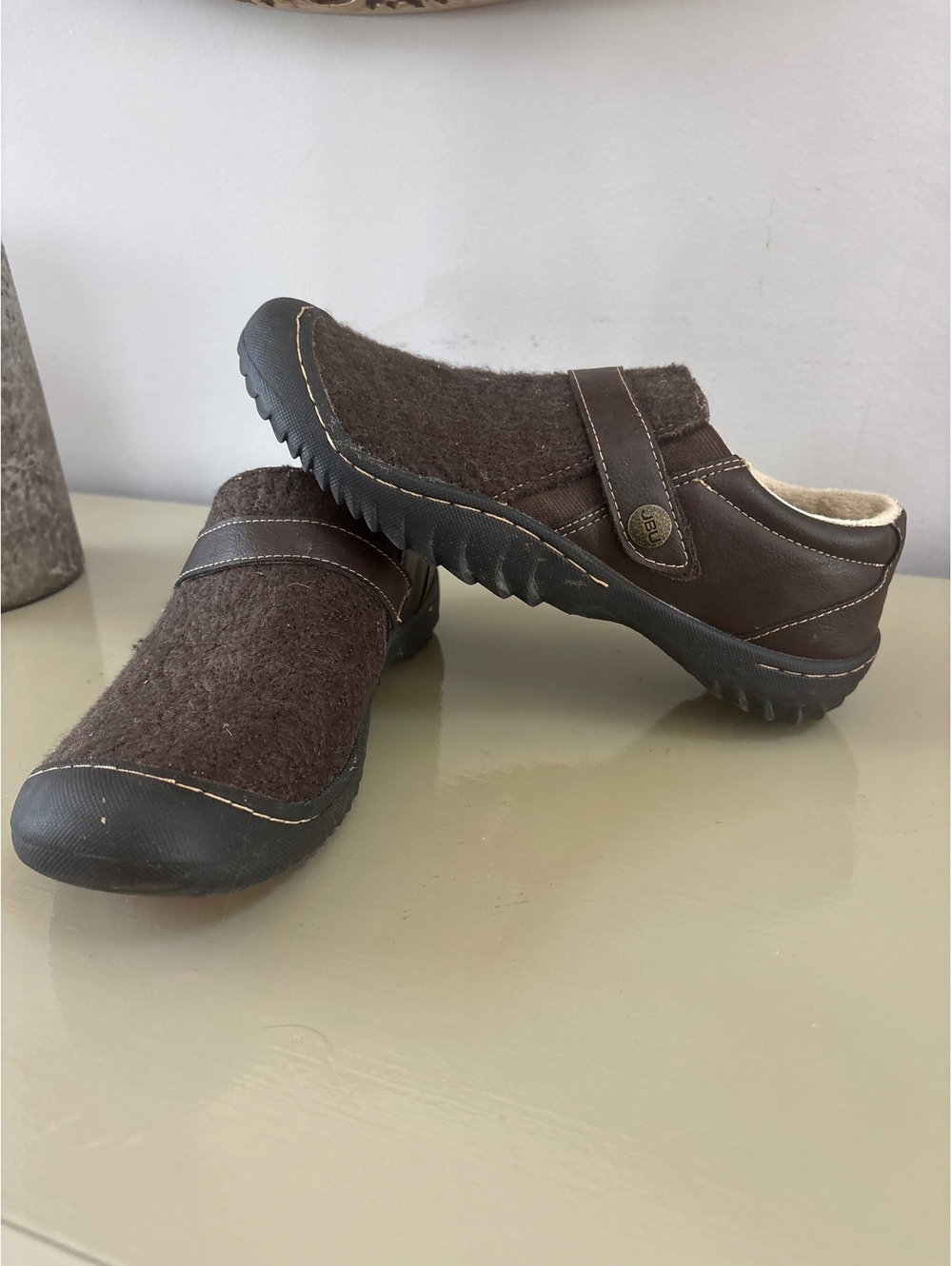 JBU Jambu Brown Slip-On Casual Shoes Wool and Leather Accents Size 9 women's